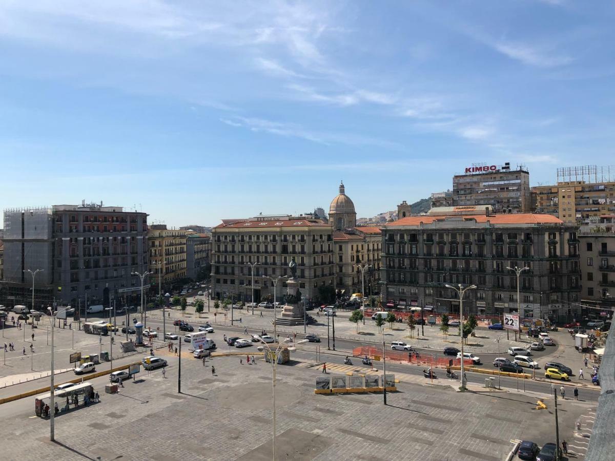 Re Ferdinando Acomodação com café da manhã Nápoles Exterior foto